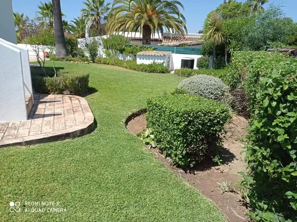 Entretien de jardins, Algarve 1